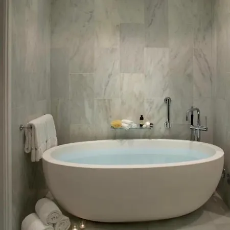 Lägenhet 5hanza Tower 22nd Floor - Bathtub -sauna & Pool & *