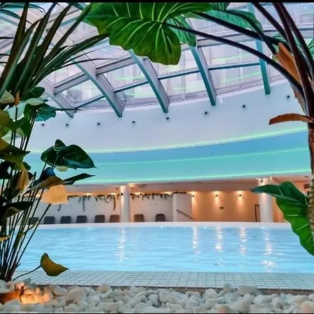Daire 5hanza Tower 22nd Floor - Bathtub -sauna & Pool & Szczecin